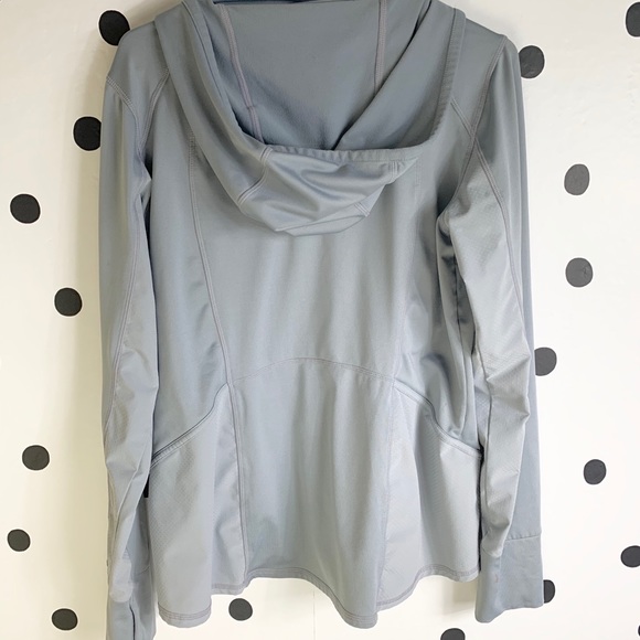 SOLD!! ATHLETA PLUSH TECH HOODIE 3.0 GREY SIZE L - Picture 7 of 8